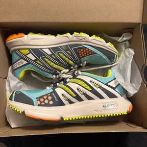 Salomon Women’s XR Shift Sensiflex Trail Runner Size 8